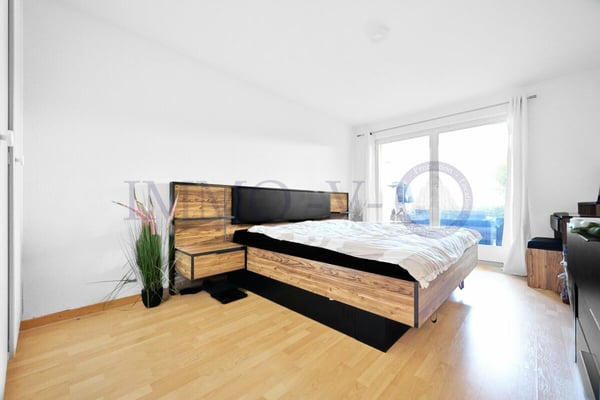 SPACIEUX AVEC GRANDE TERRASSE ET EMPLACEMENT IDEAL 6