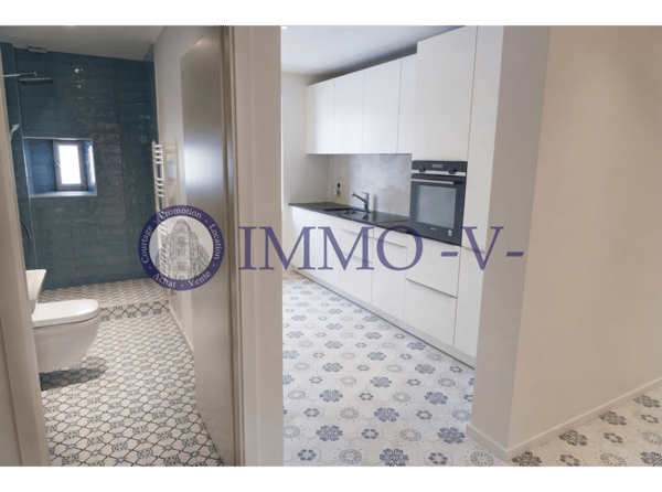 Cachet et élégance au centre-ville - appartement rénové avec caractère 3