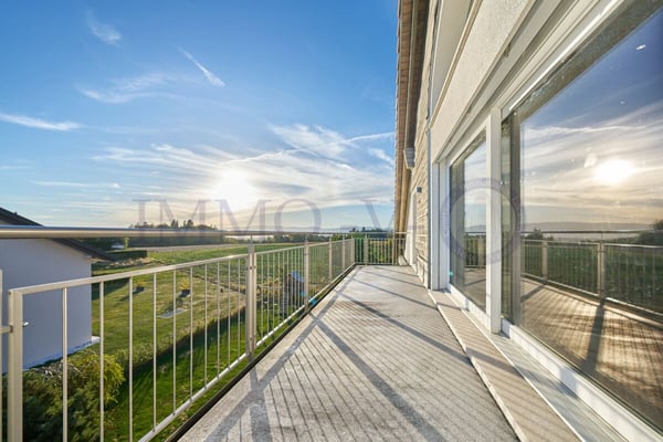 ATTIQUE NEUF DE STANDING AVEC GRAND BALCON ET VUE NATURE