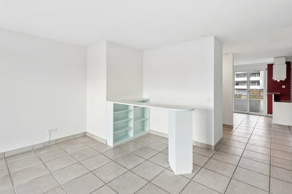 Tolle Wohnung (19m²), zwei Balkone, 1 Garagenplatz und Pelletheizung 3