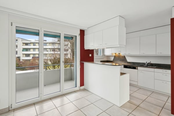 Tolle Wohnung (19m²), zwei Balkone, 1 Garagenplatz und Pelletheizung 7