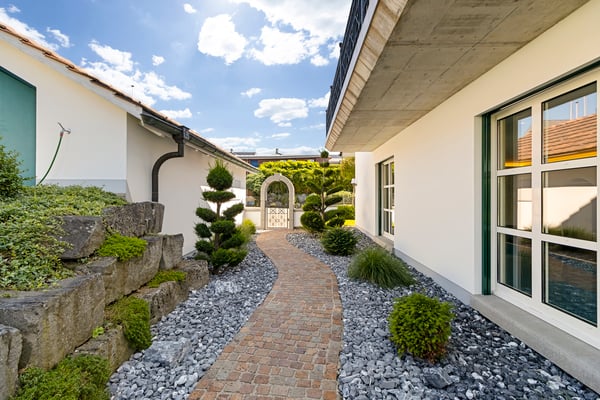 Idyllische Villa in Gutenswil 10