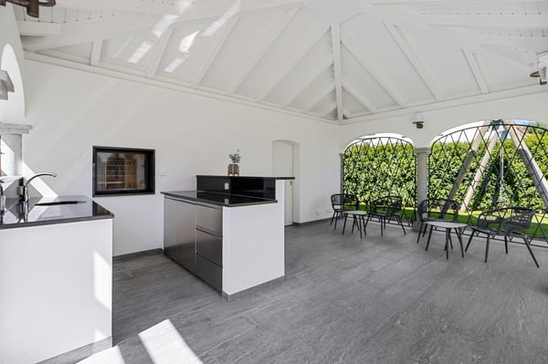 Idyllische Villa in Gutenswil 9