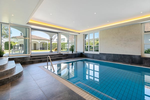 Idyllische Villa in Gutenswil 8