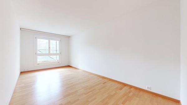 Frisch renovierte 2-Zimmerwohnung zu vermieten 6